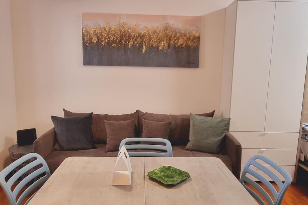 My House&Apartments Аграте Брианца Екстериор снимка